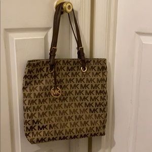 Michael Kors Hand Bag
